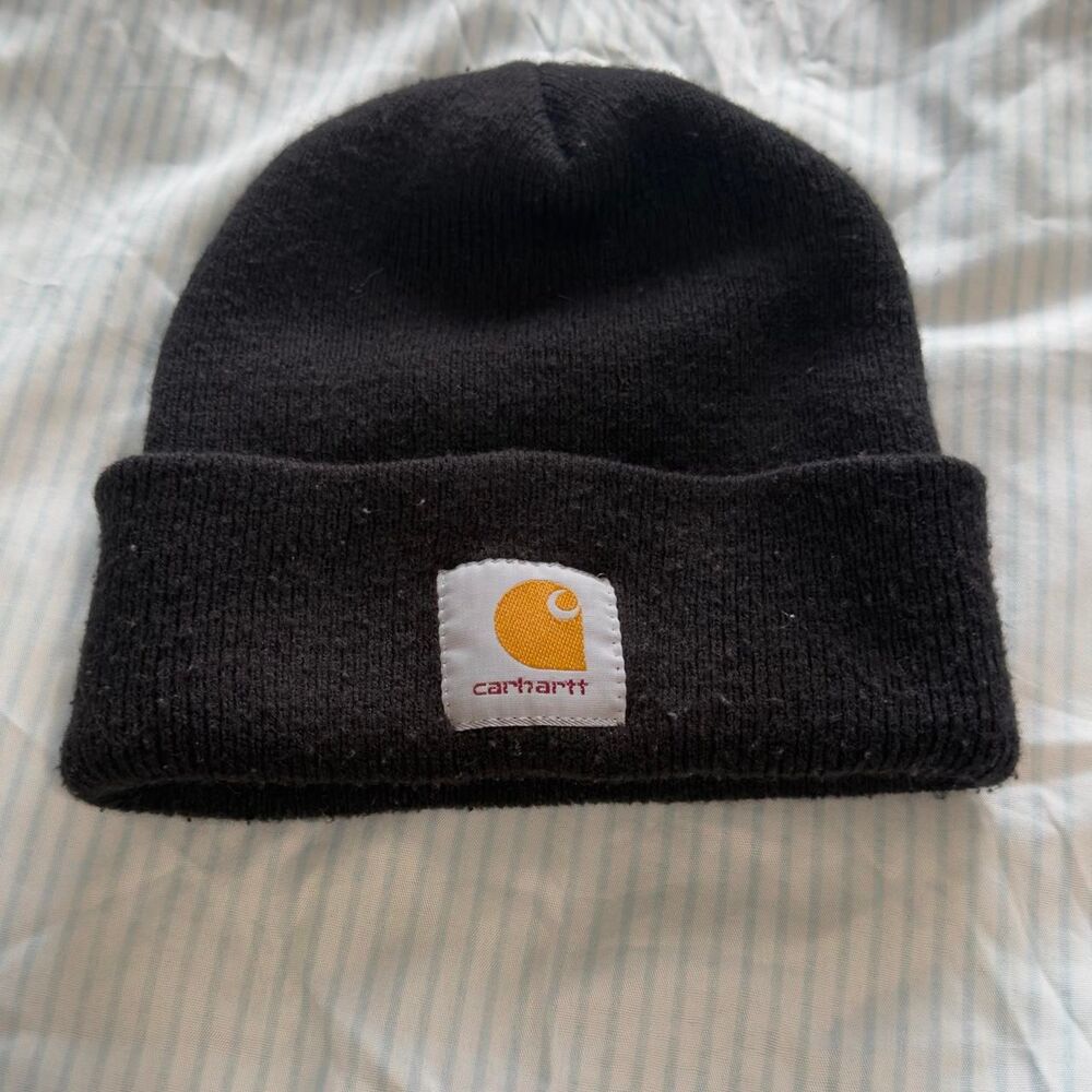 Black Carhartt beanie #workwear #winterwear